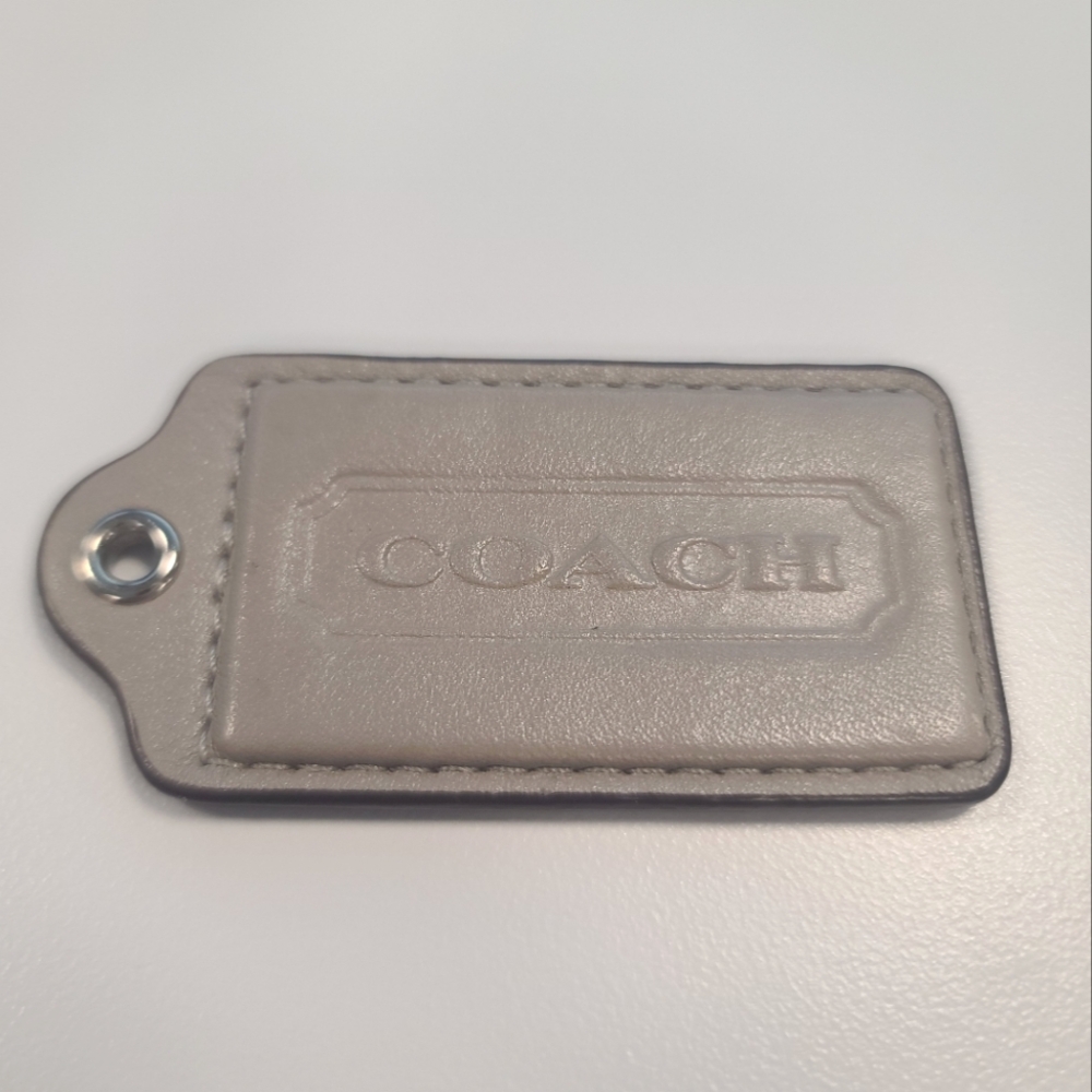 Coach Hang Tag taupe, larger size